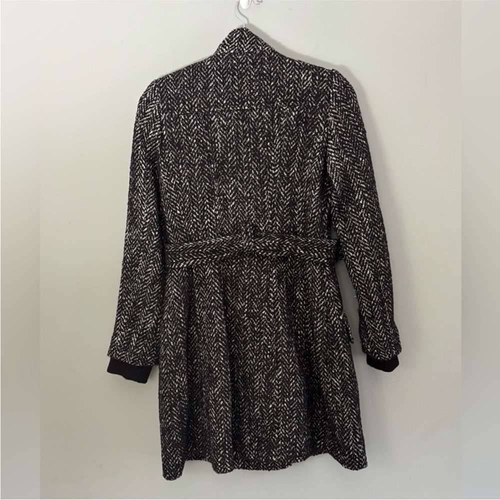 EXPRESS NWOT Wool-Blend Herringbone Belted Trench Coat Jacket Black White Tweed - Picture 9 of 16